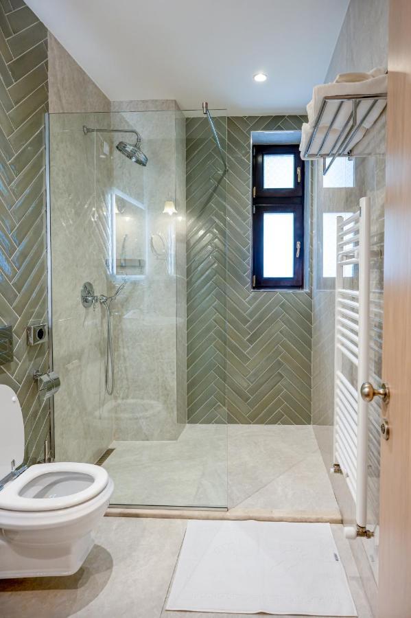 Hotel Carolin Călimăneşti Extérieur photo
